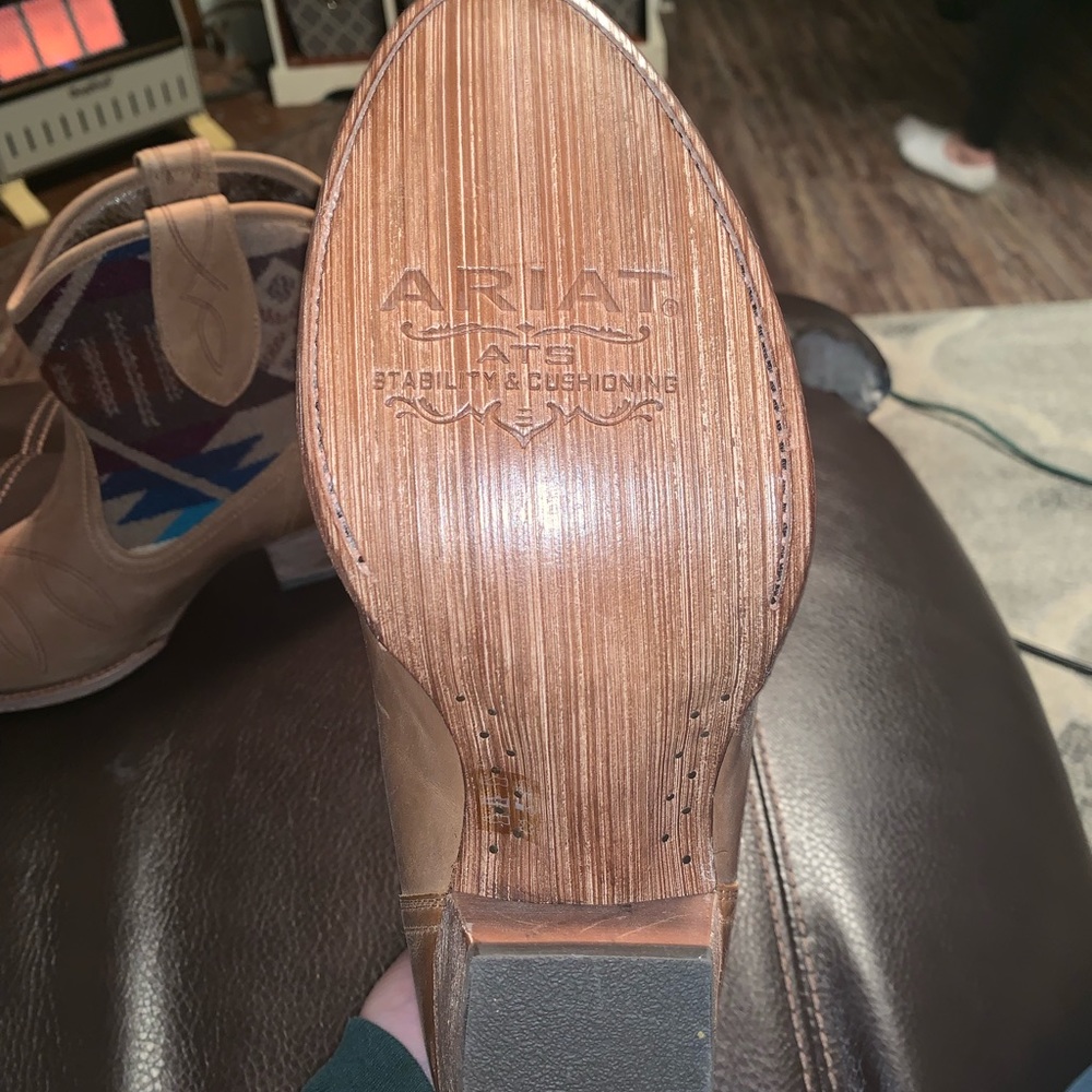 Ariat Pendleton booties - Picture 4 of 4